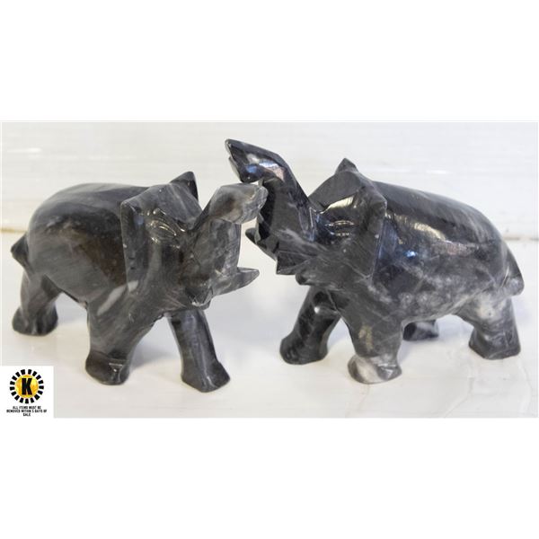 VINTAGE PAIR OF ONYX ELEPHANTS