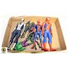 Image 1 : FLAT WITH SPIDERMANS AND OTHER ACTION FIGURES