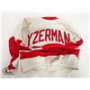 Image 2 : YZERMAN NHL SIZE XL CAPTAIN JERSEY-ESTATE