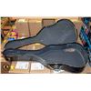 Image 2 : RAVEN ACOUSTIC GUITAR OLD CASE