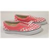 Image 1 : VANS CHECKERED BOARD STRAWBERRY SIZE 7.5