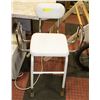 Image 1 : FREESTANDING SHOWER/BATH CHAIR