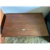 Image 1 : Mid Century Modern Teak Table Excellent Condition 48L x 30W x 15T