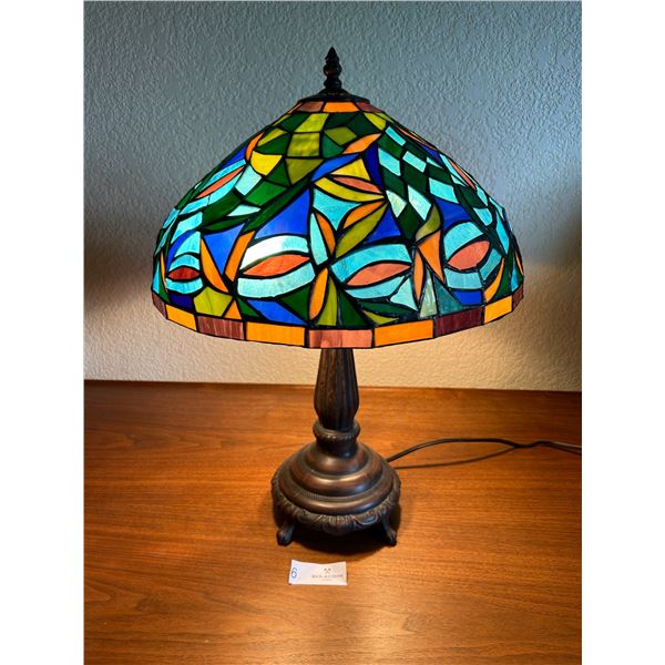 Tiffany Style Lamp Bronze Base 2 Lights 15D x 24T