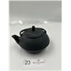 Image 1 : Japanese Cast Iron Teapot With Strainer 6D