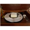 Image 2 : Victrola Combat Dics/ Record/Radio Player in New Condition