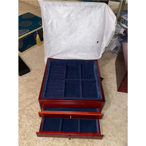 Wooden Antique Jewelry Box Almost Perfect Condition