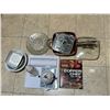 Image 1 : Assorted Kitchen Items
