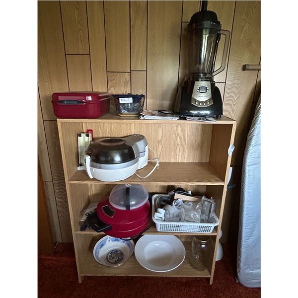 Large Assortment Of Kitchen Appliances