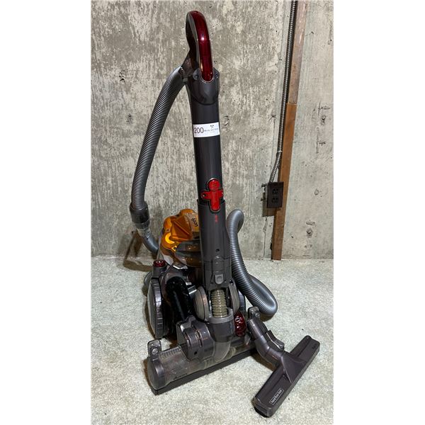 Dyson Vaccum In Very Good Condition