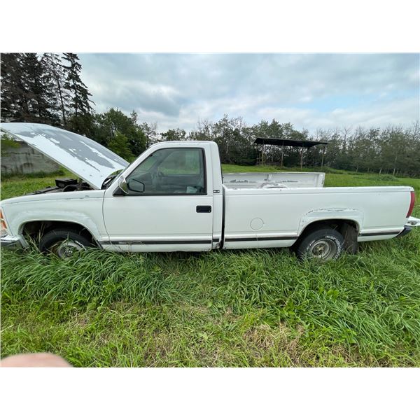 1994 GMC Sierra Farm Truck - Starts But Needs To Be Towed - Farm Truck 363K