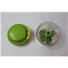 Image 4 : (2) Tupperware Containers w/ Lids + Spin Chopper