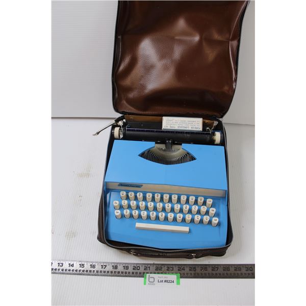 Sears Easy Touch Type Writer in Soft Case