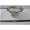 Image 1 : Ruffle Fruit Bowl w/ Silver Overlay