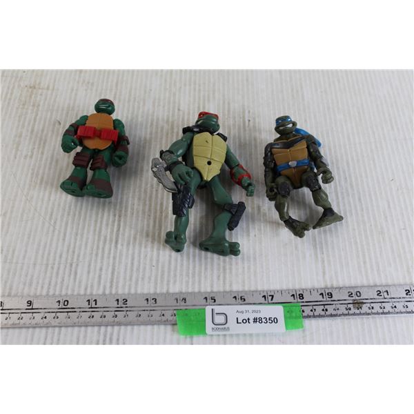 (3) Teenage Mutant Ninja Turtles Figurines