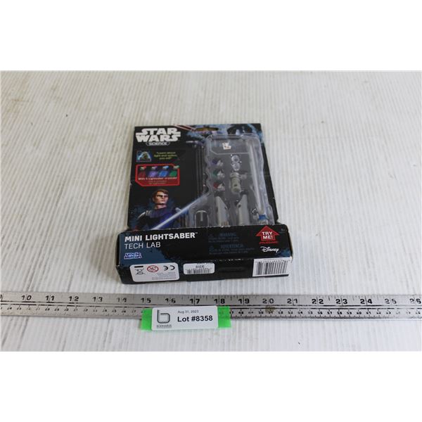 Star Wars Science Mini Lightsaber Tech Lab - Sealed