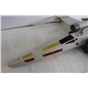 Image 4 : Hasbro Star Wars Giant X-Wing Fighter  29"