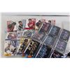 Image 6 : Hockey Trading Card Assortment, Hockey Pins