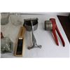 Image 3 : Potato Ricer, Juicer, (2) Vases, Misc.