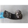 Image 2 : Trailer Hitch with 2 5/6" Ball