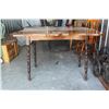Image 2 : **Drop Leaf Table - 41" x 39"