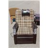 Image 1 : **Vintage Recliner with Massager