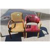 Image 1 : **(2) Vintage Chairs