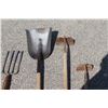 Image 4 : **(6) Garden Tools