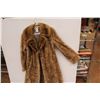 Image 4 : *Ladies Fur Coat (fits like a small)