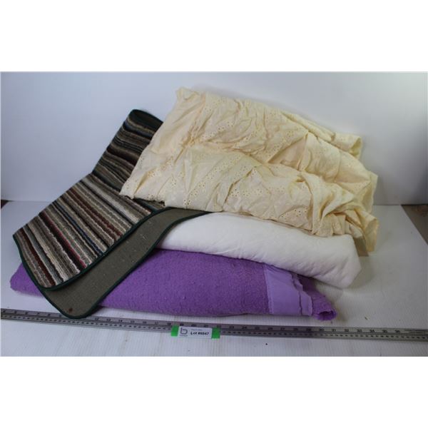 Blanket - Mattress Cover Pad - Bed Cover - Small Carpet