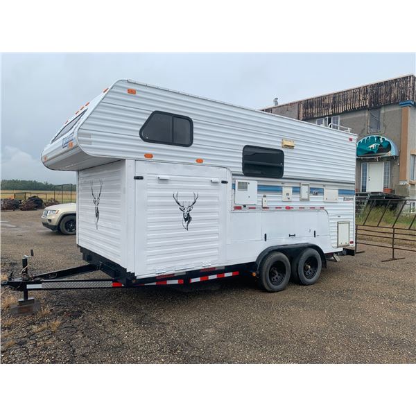 TOYHAULER (1993 FLEETWOOD ELKHORN 12' CAMPER ON 18' T/A CAR HAULER TRAILER