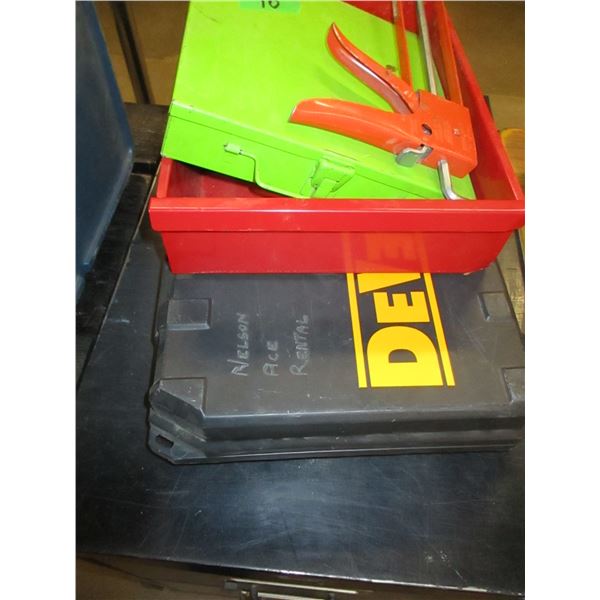 ASSORTMENT OF EMPTY BOXES