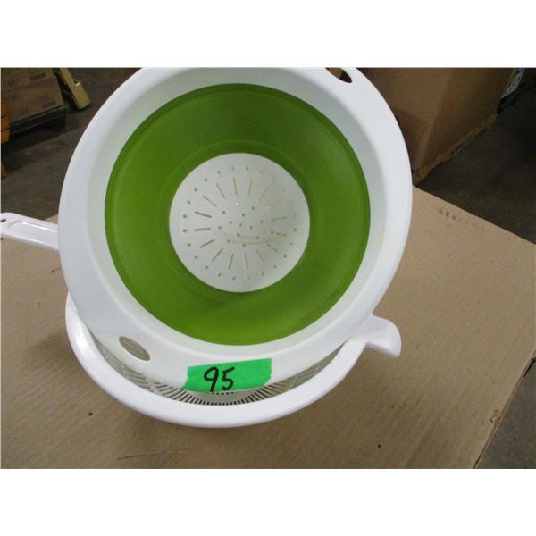 ESTATE:  2 COLLANDERS