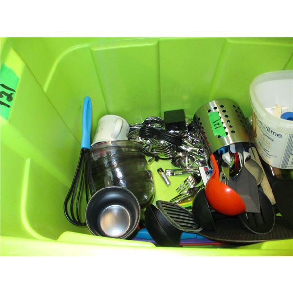 ESTATE:  GREEN TOTE C/W KITCHENWARES