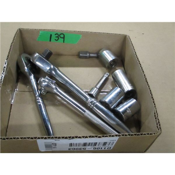 ESTATE:  BOX C/W RATCHETS, SOCKETS, EXTENSION, ETC