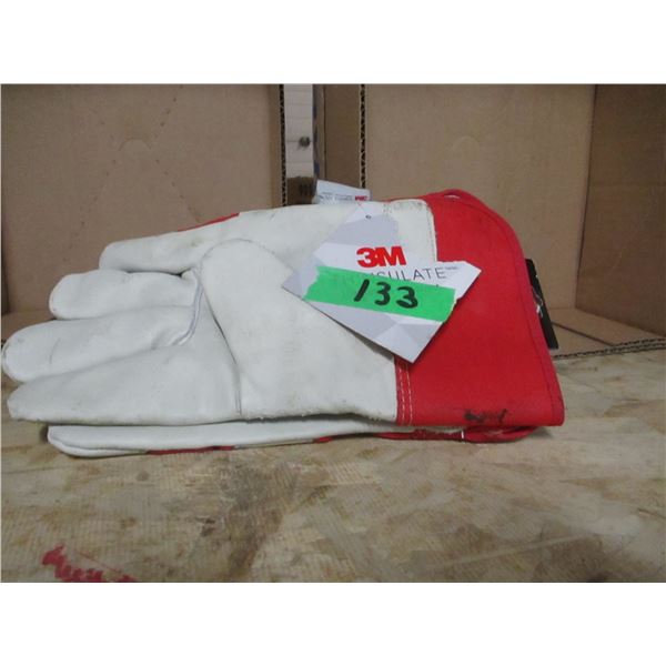 FREIGHT DAMAGE (AS IS):  THINSULATE GLOVES (PAIR)