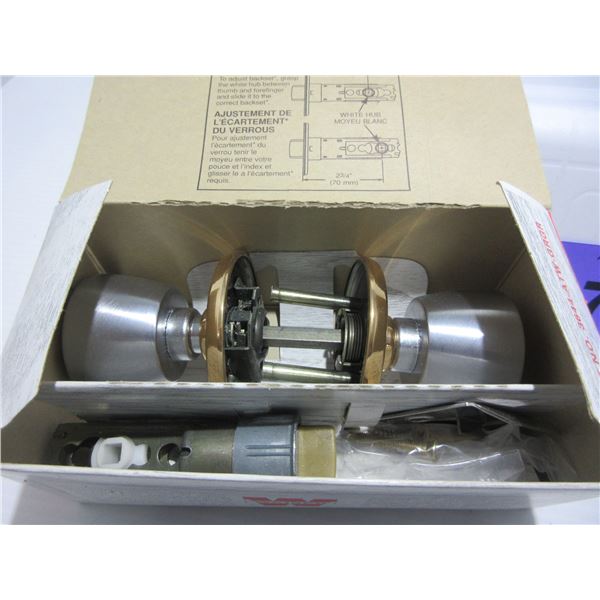ESTATE:  WEISER BEDROOM DOOR HARDWARE - BOX