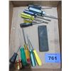 Image 1 : FLAT C/W ASSORTED TOOLS