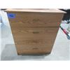 Image 1 : 4 DRAWER DRESSER