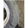 Image 3 : PALLET C/W MOUNTED TIRES & RIMS (235/75R17.5)