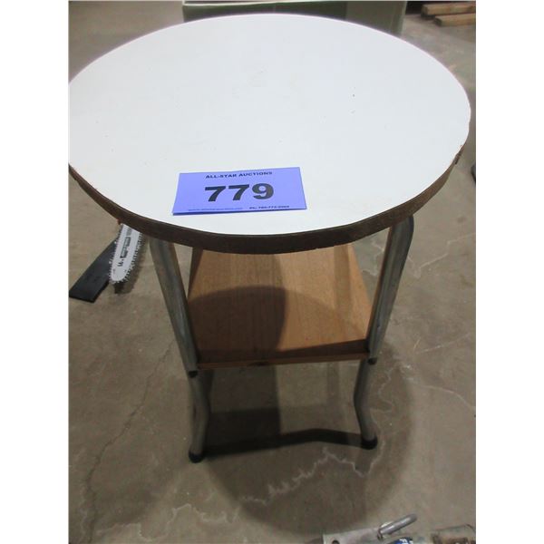 2 TIER SIDE TABLE