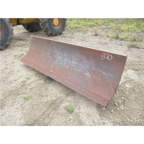 APPROX. 8' BLADE