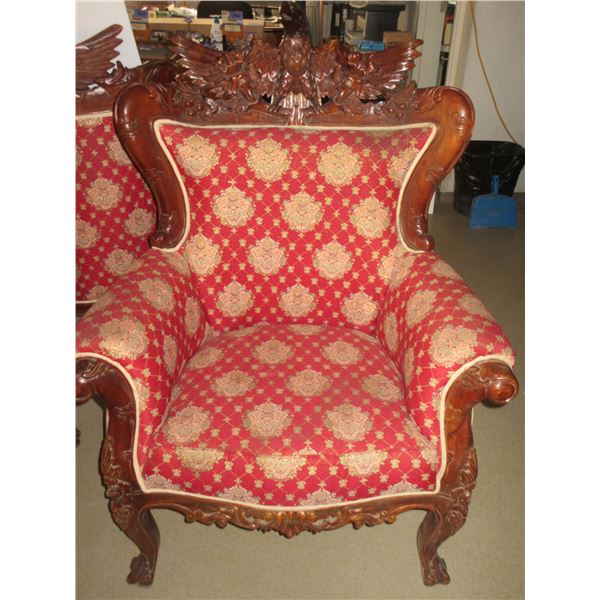 COLLECTIBLE:  EAGLE CARVED ARM CHAIR