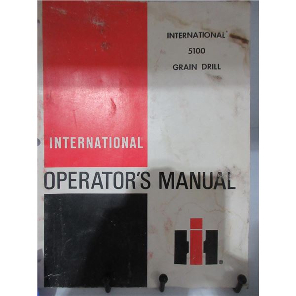 COLLECTIBLE:  INTERNATIONAL 5100 GRAIN DRILL MANUAL