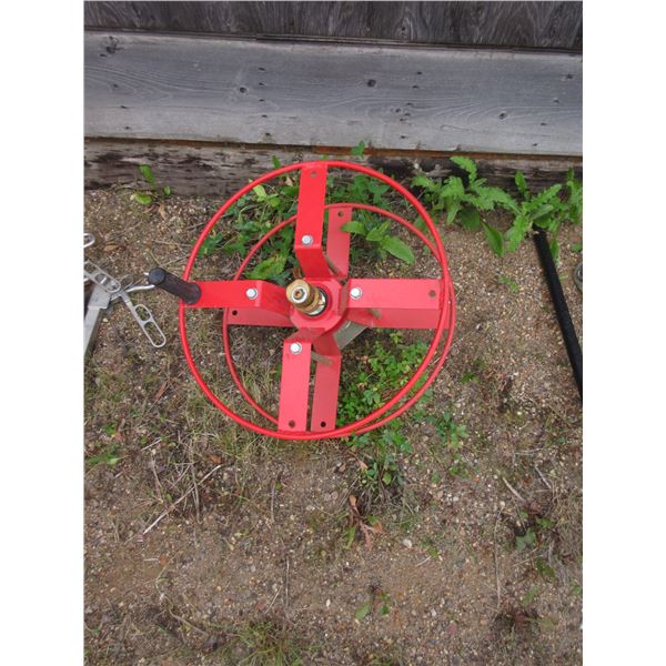 RED HOSE REEL