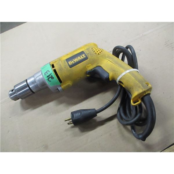 DEWALT 1/2" DRILL (WORKING)