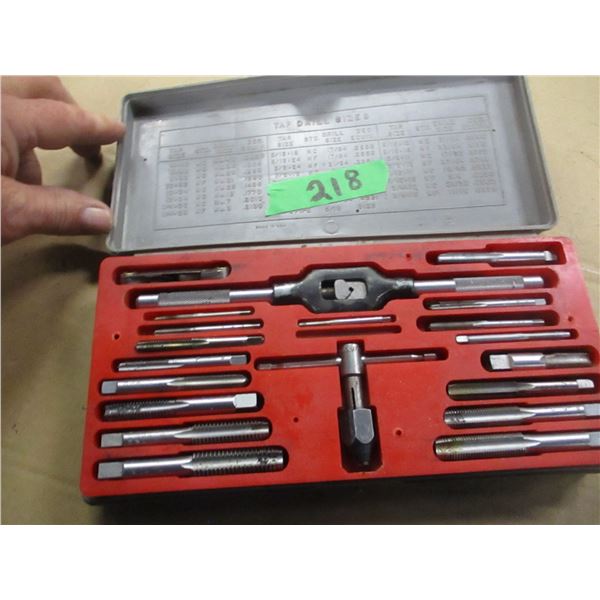 CRAFTSMAN TAP & DIE SET