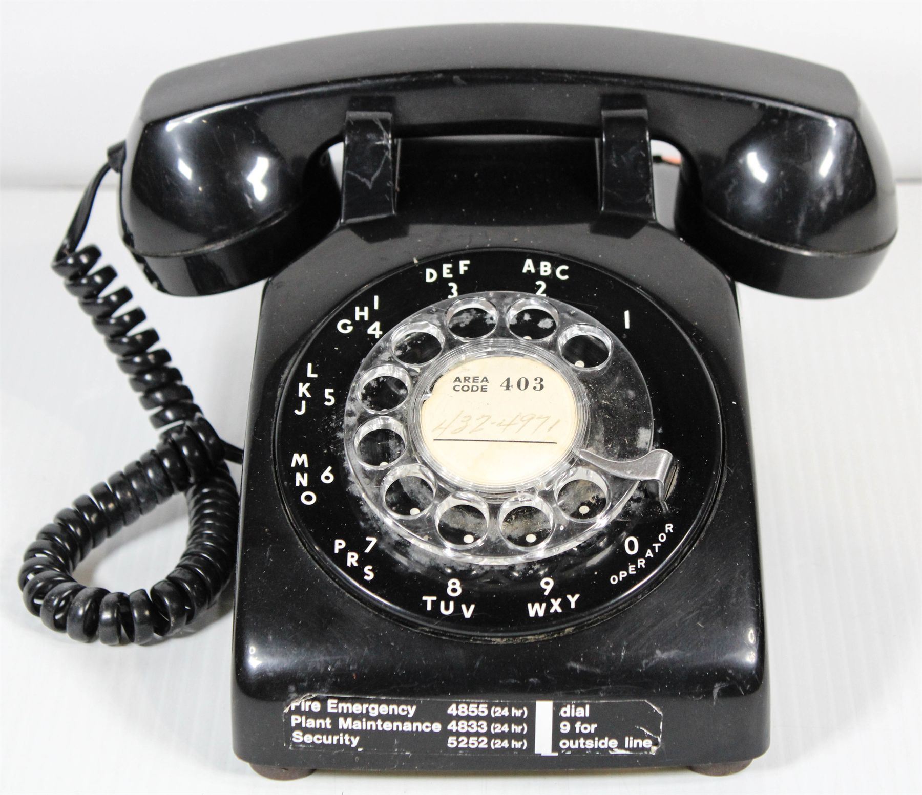 ROTARY DIAL PHONE