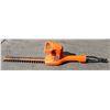 Image 1 : BLACK & DECKER HEDGE TRIMMER