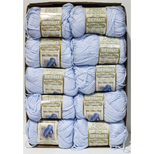 10 SKEINS BLUE PHENTEX MERIT YARN